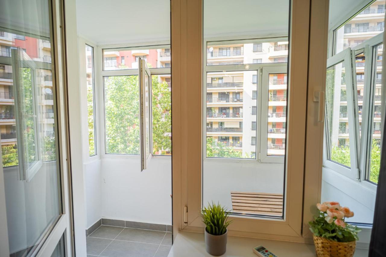 Spacious Newly Renovated 2Br Apartments With Balcony Βουκουρέστι Εξωτερικό φωτογραφία