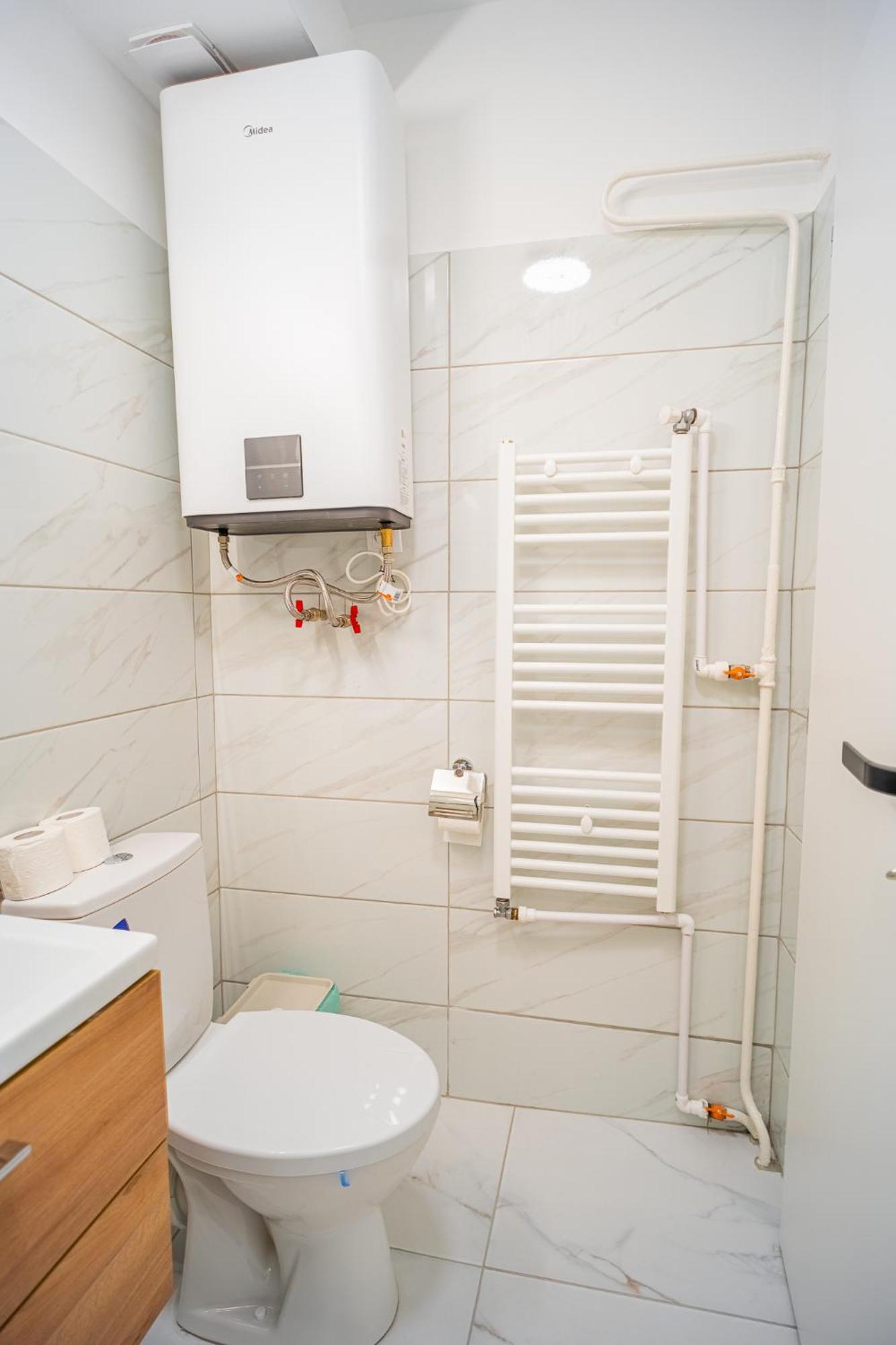 Spacious Newly Renovated 2Br Apartments With Balcony Βουκουρέστι Εξωτερικό φωτογραφία